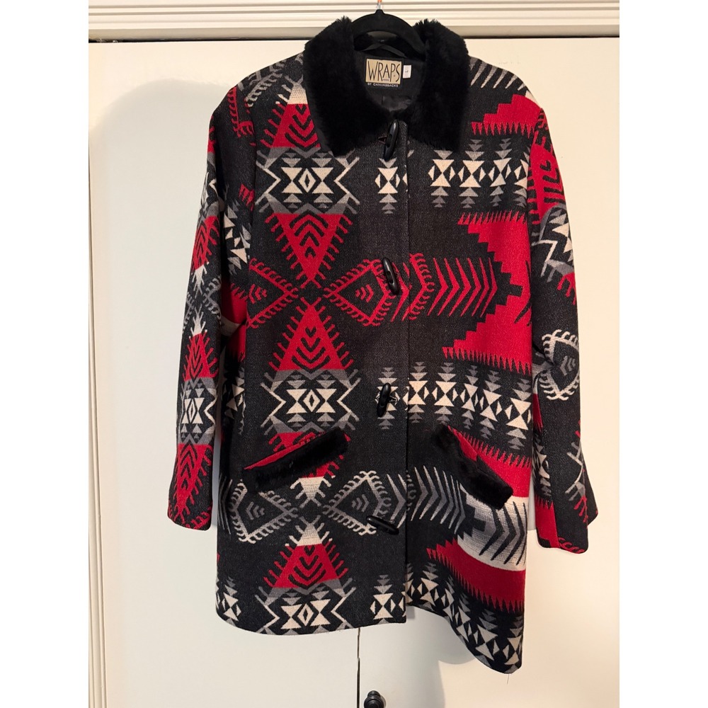 Wraps by Canvasbacks Southwestern Toggle Coat Faux Fur Collar Red Black Large